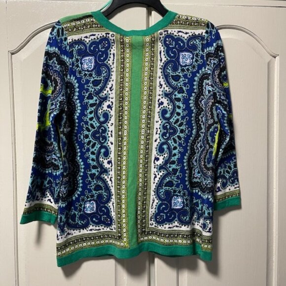 Red  Beautiful Cardigan Size S Multiples Colors NWT - Picture 4 of 4